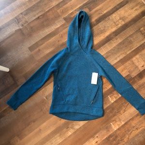 Old navy Go-Warm sweatshirt